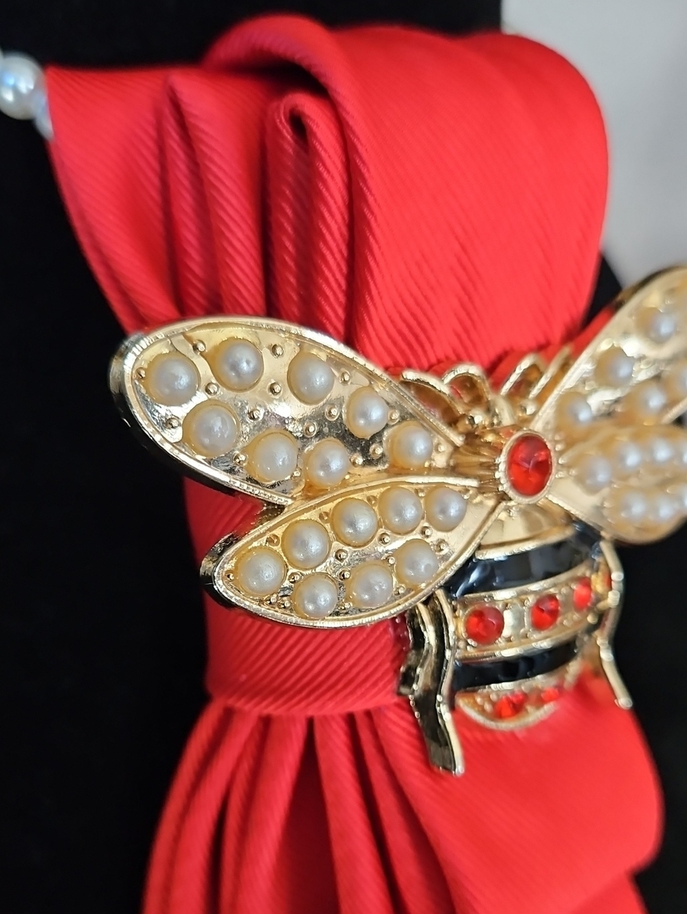 Upcycled Orange Red Necktie Necklace with Gold Bee Brooch and Pearl Accents - Picture 4 of 6